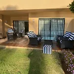 Lovely 2-Bed Apartment In Elviria Nr Marbella